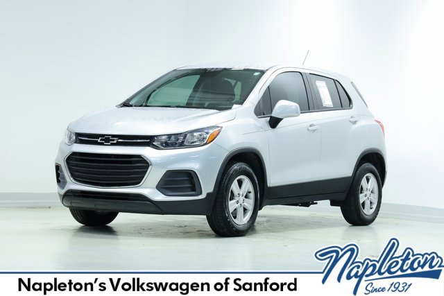 Used 2022 Chevrolet Trax LS w/ Tint and Cruise Package