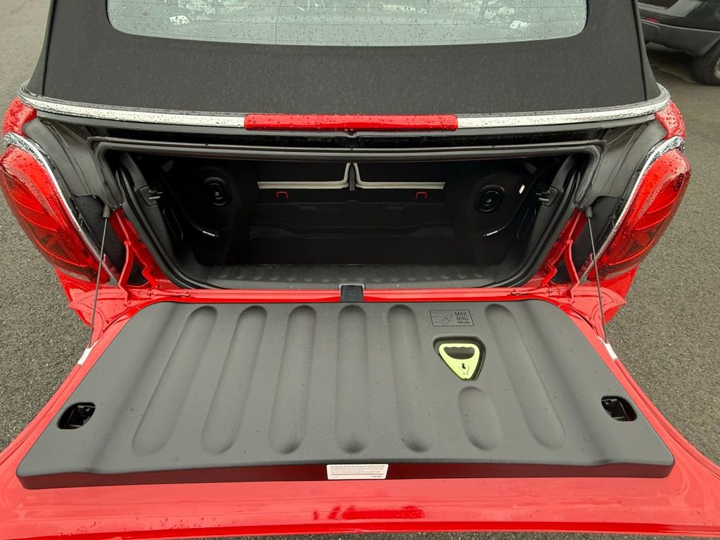 Used 2020 MINI Cooper S w/ Signature Upholstery Package image 11