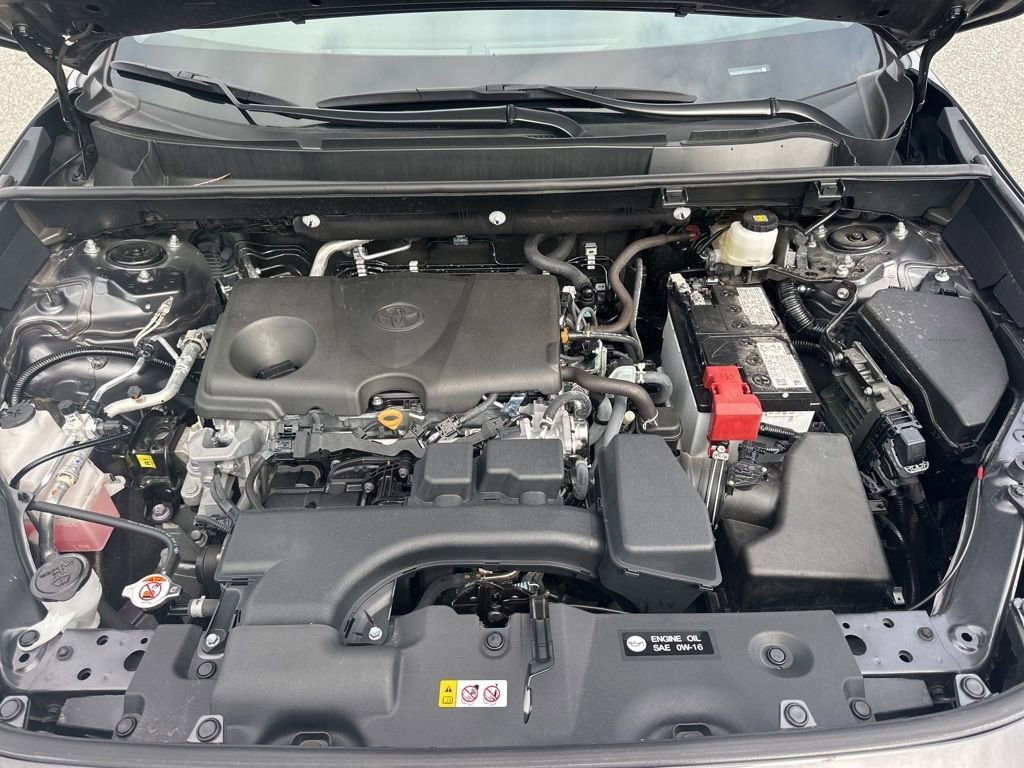 Used 2025 Toyota RAV4 LE image 29