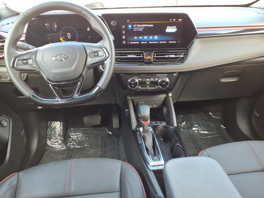 Used 2024 Chevrolet TrailBlazer RS w/ Convenience Package image 8