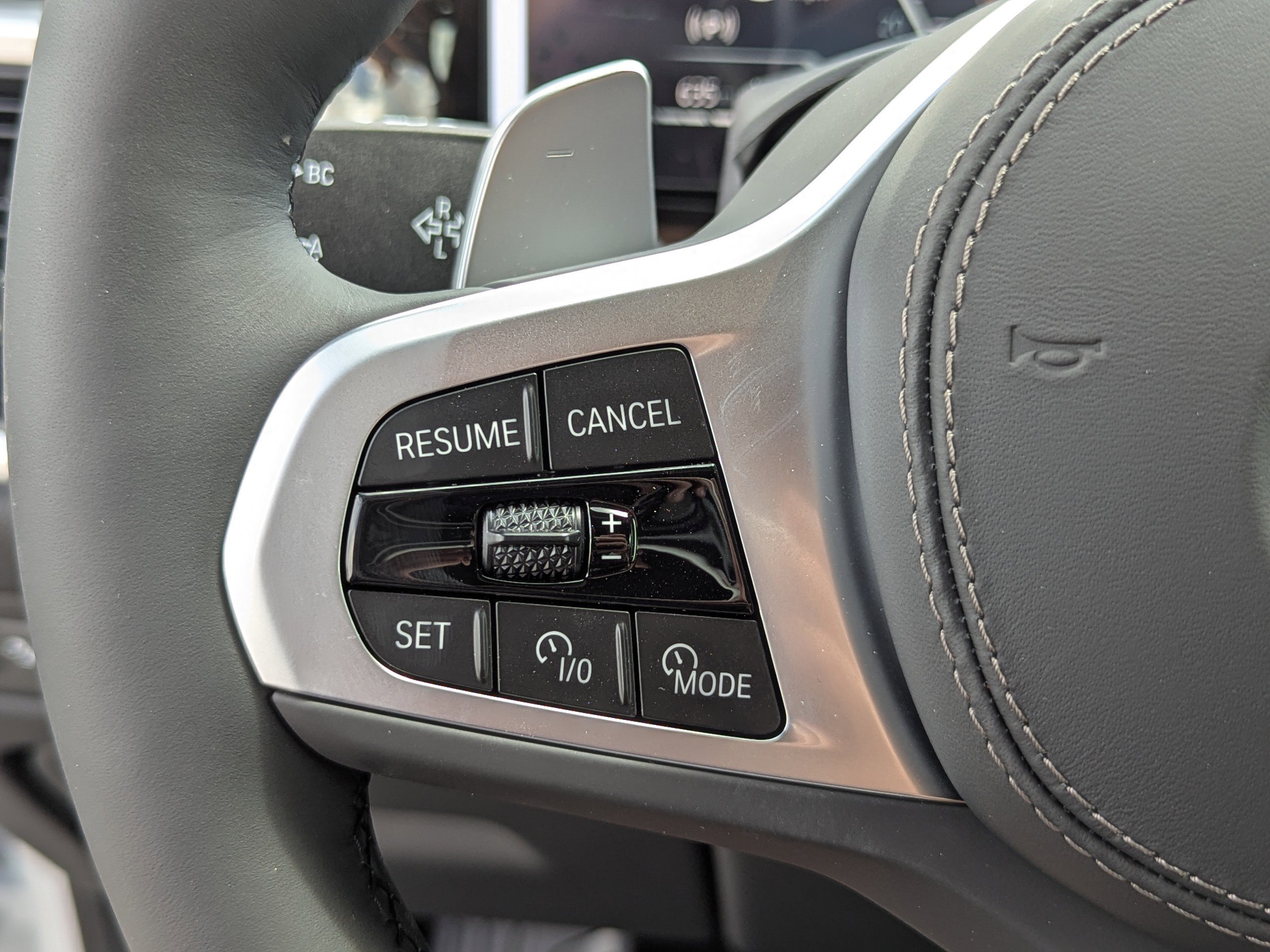 New 2026 BMW X5 xDrive40i w/ M Sport Package image 32