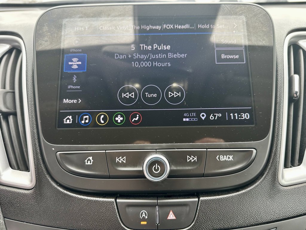 Used 2024 Chevrolet Malibu LT image 22