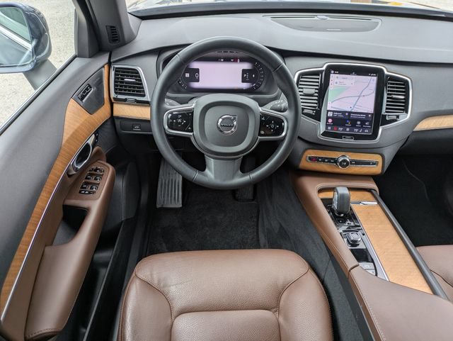 Certified 2023 Volvo XC90 B6 Plus AWD/4WD image 22