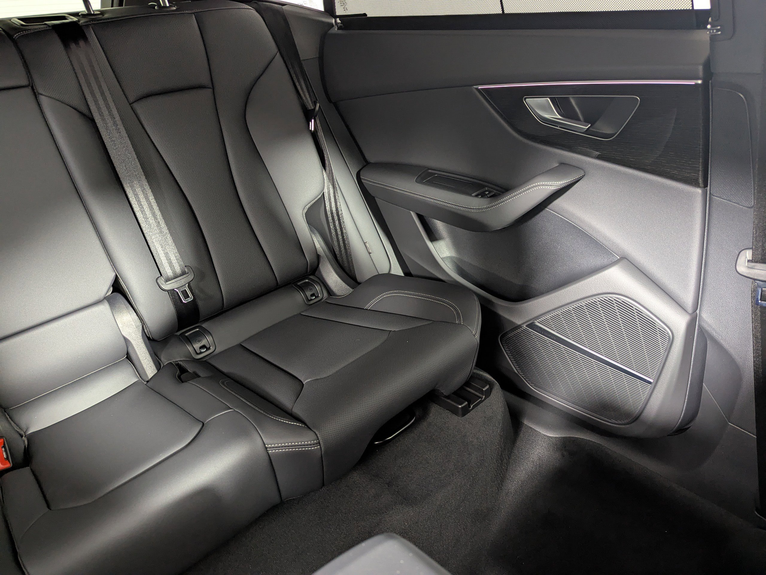 New 2026 Audi Q8 Premium Plus image 14