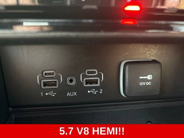 Used 2023 Jeep Grand Cherokee L Summit w/ Advanced Protech Group IV AWD/4WD image 14