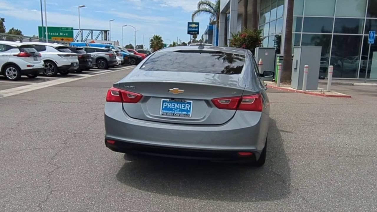 Used 2023 Chevrolet Malibu LT FWD image 7