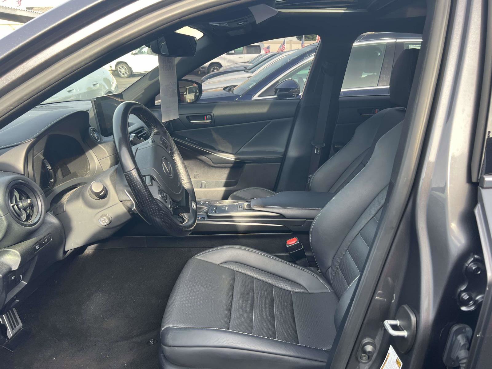 Used 2023 Lexus IS 350 F Sport w/ Memory Package image 8