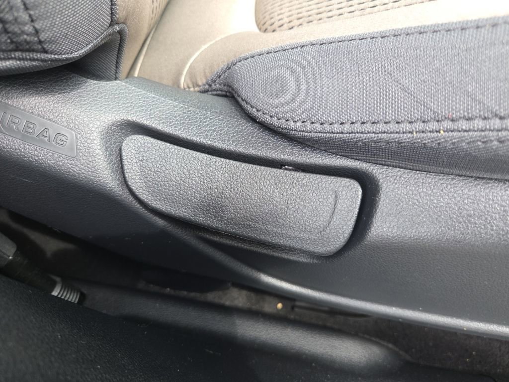 Used 2019 Hyundai Santa Fe SEL image 24