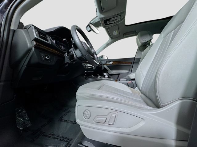 Used 2018 Audi Q5 2.0T Premium Plus w/ Premium Plus Package image 18
