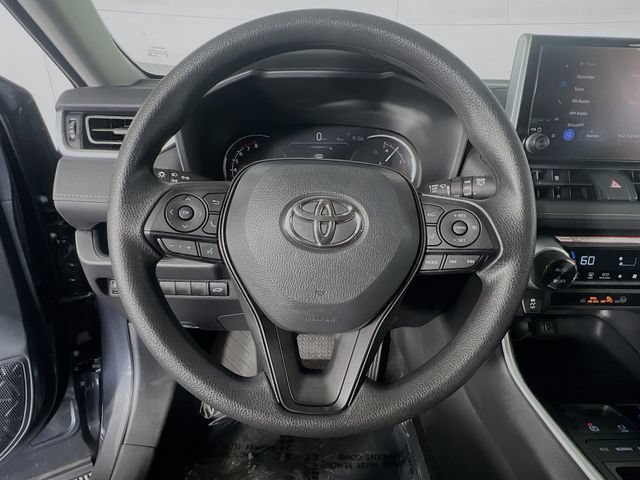 Used 2025 Toyota RAV4 XLE w/ Convenience Package FWD image 16