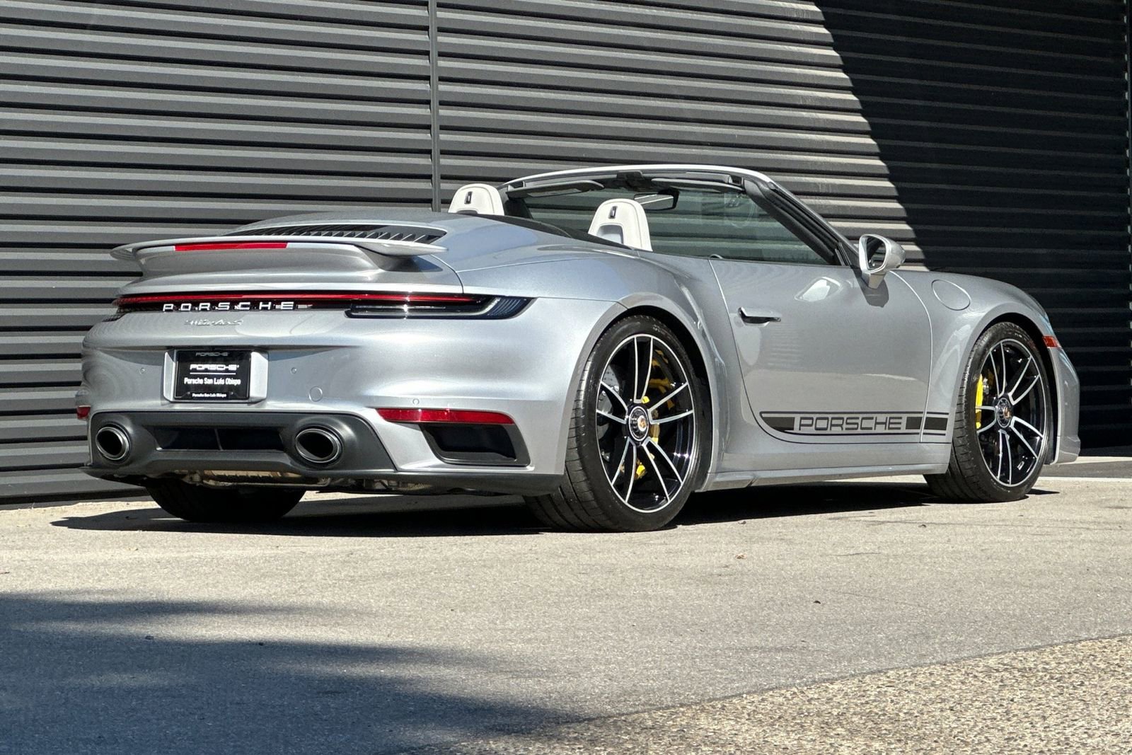 Used 2022 Porsche 911 Turbo S image 8