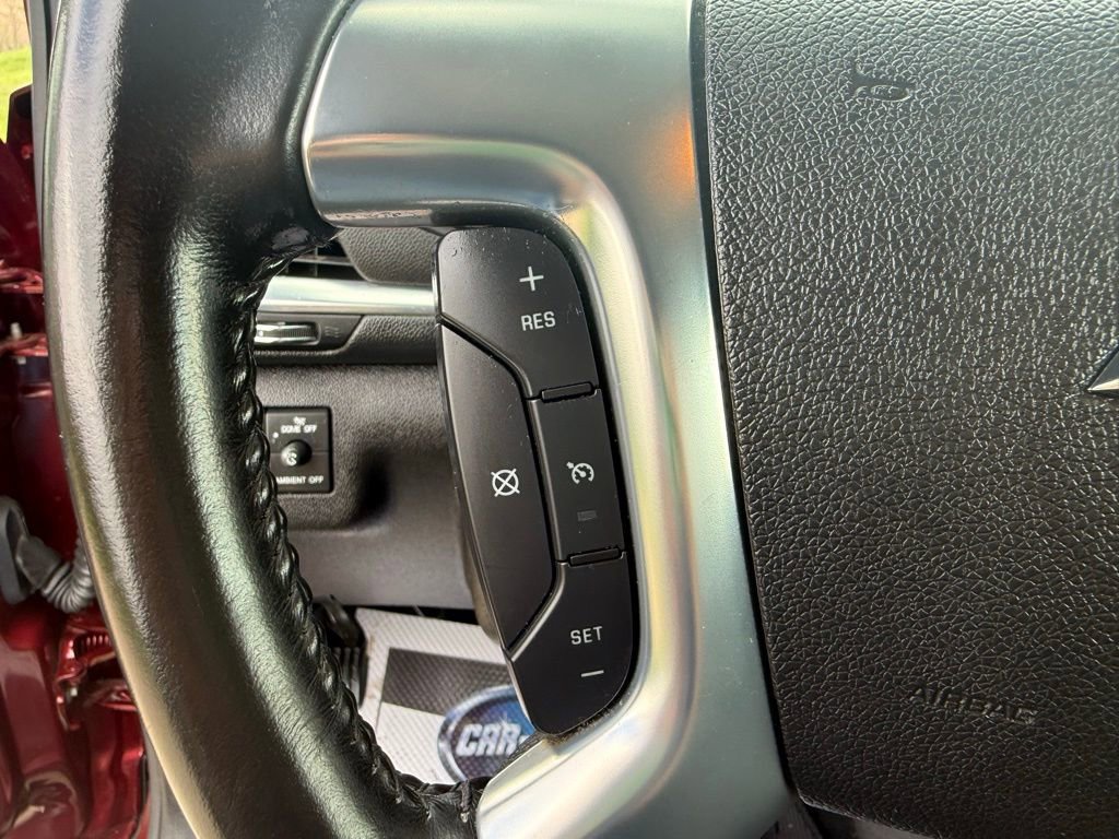 Used 2017 Chevrolet Traverse LT w/ Style and Technology Package image 31