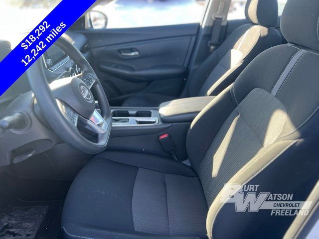 Used 2025 Nissan Sentra SV image 10