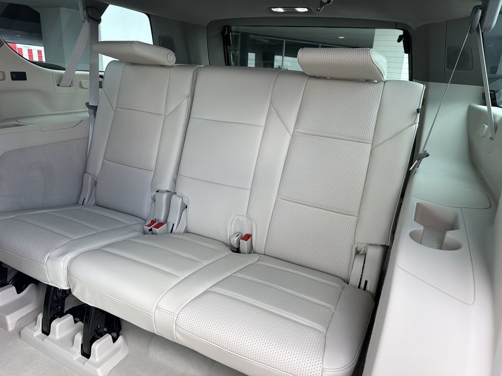 New 2026 Cadillac Escalade ESV Platinum Luxury RWD image 22