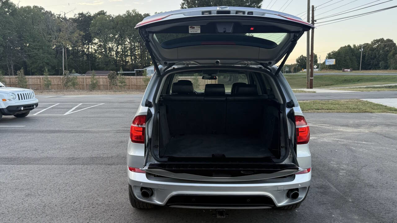 Used 2012 BMW X5 xDrive35i image 7