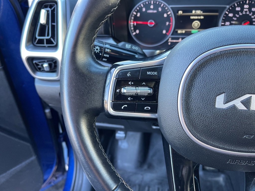Used 2023 Kia Sorento S w/ Panoramic Sunroof Package image 18