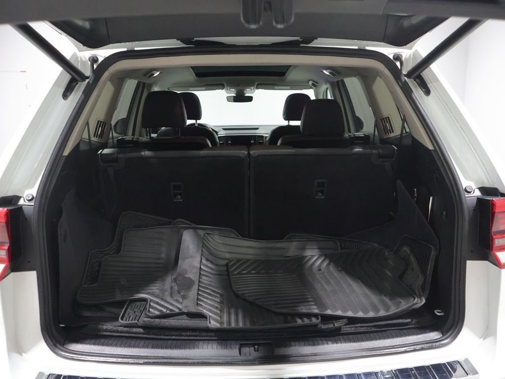Used 2019 Volkswagen Atlas SEL Premium AWD/4WD image 4