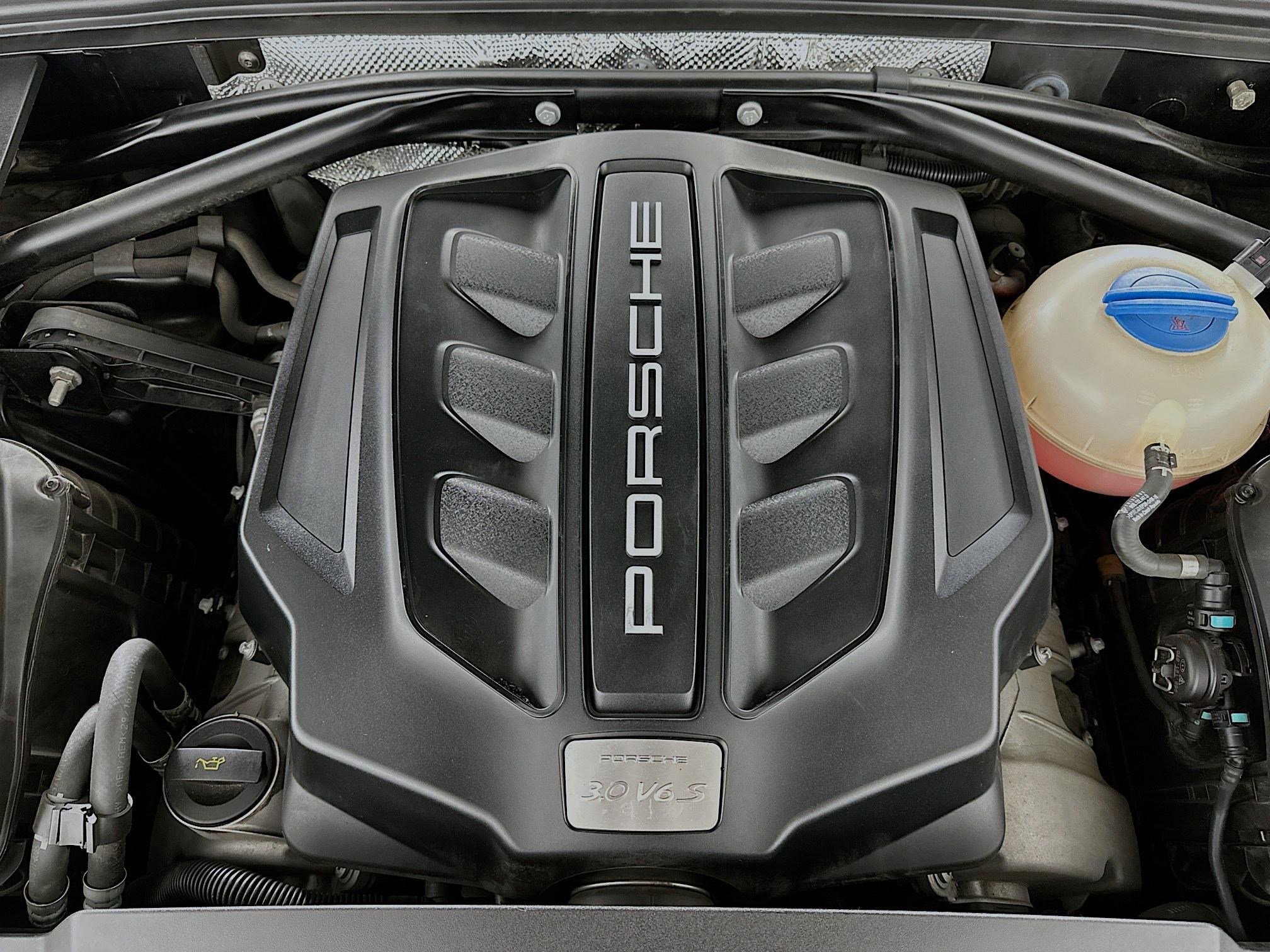 Used 2017 Porsche Macan S AWD/4WD image 31