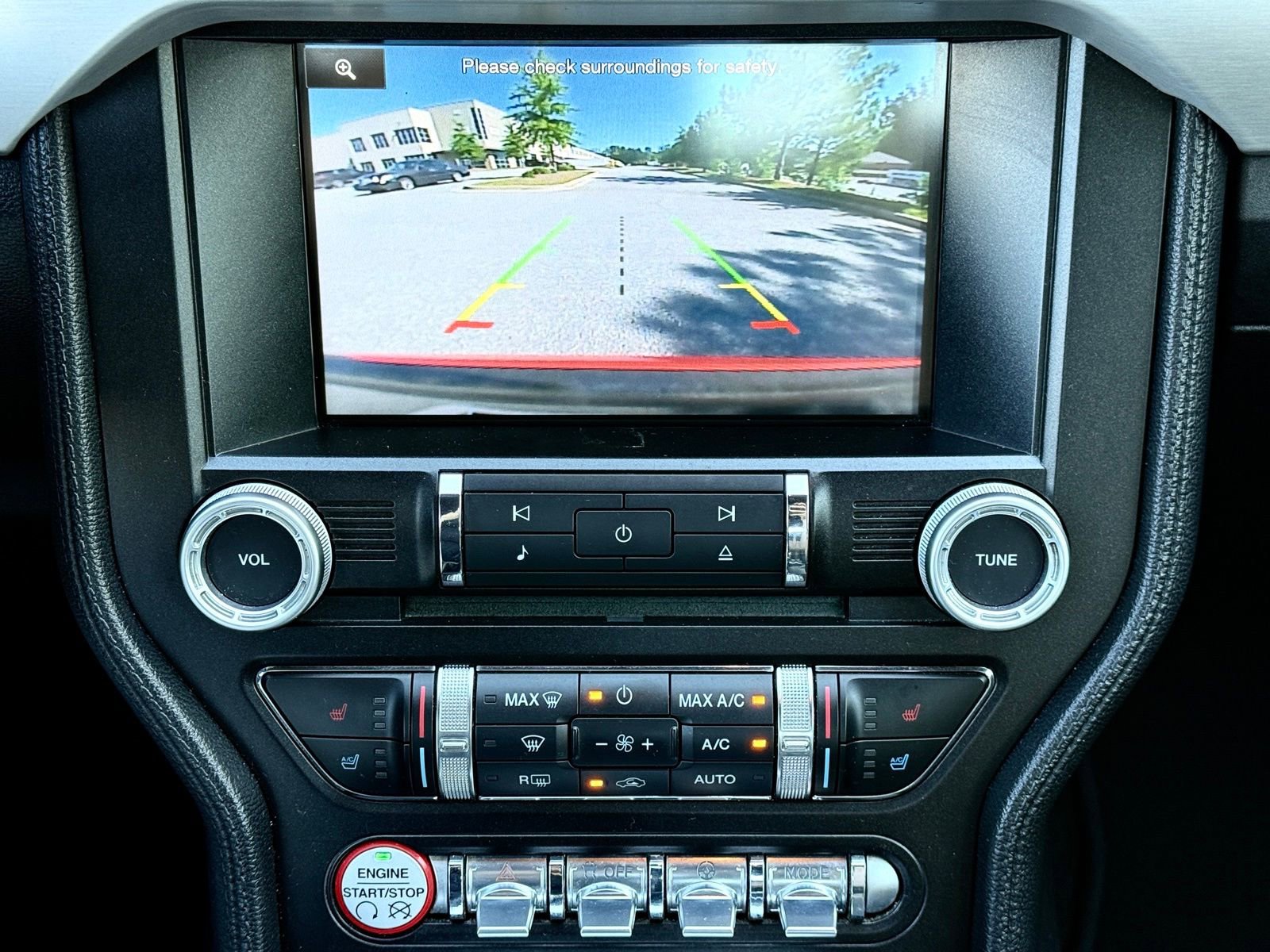 Used 2015 Ford Mustang GT Premium image 29