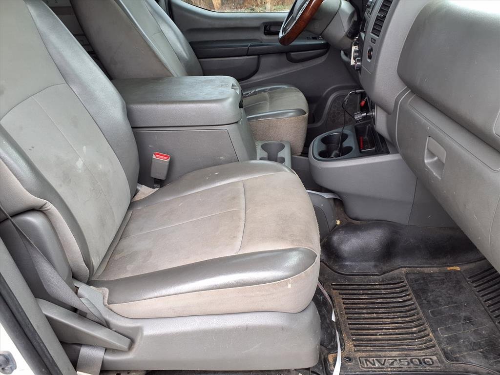 Used 2013 Nissan NV 2500 S w/ PWR Basic Package & Tow Pkg image 16