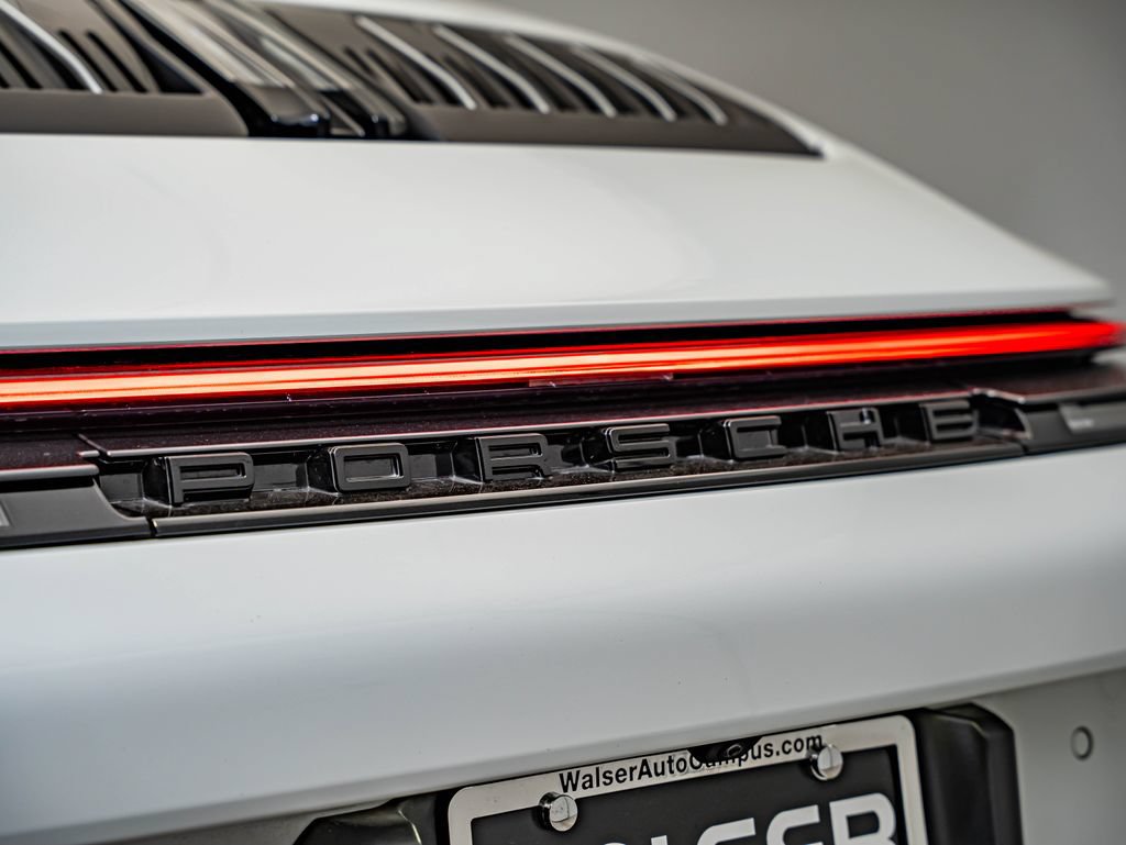 Certified 2025 Porsche 911 Carrera RWD image 25