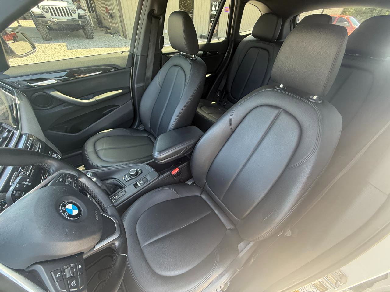 Used 2018 BMW X1 sDrive28i FWD image 5