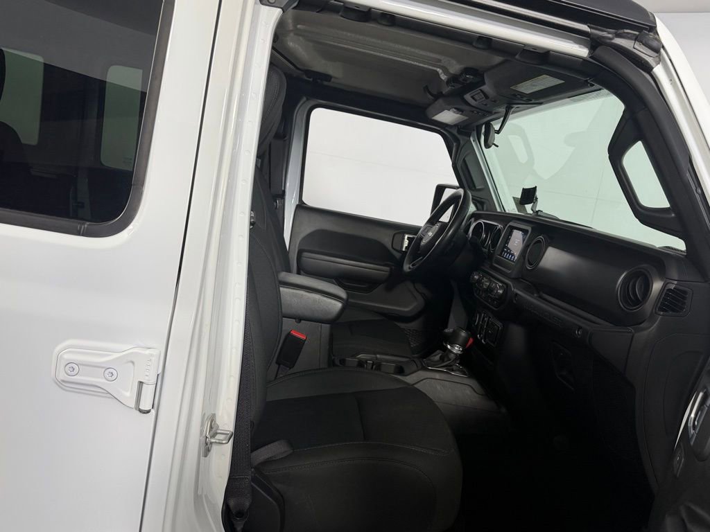 Certified 2022 Jeep Wrangler Unlimited Sport AWD/4WD image 31