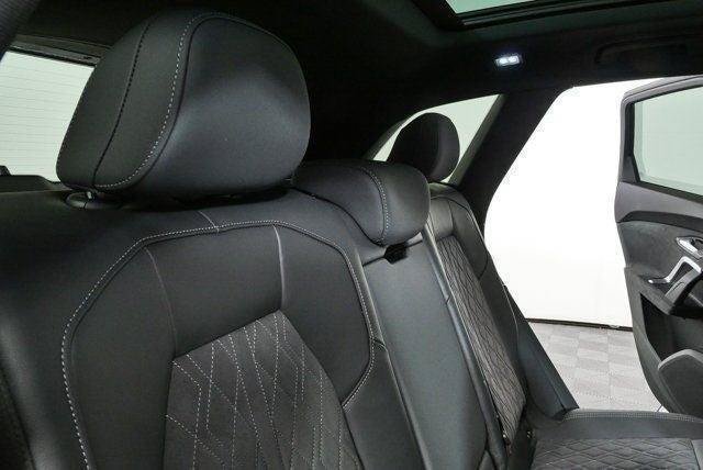 Used 2025 Audi SQ5 Premium Plus w/ Premium Plus Package AWD/4WD image 22