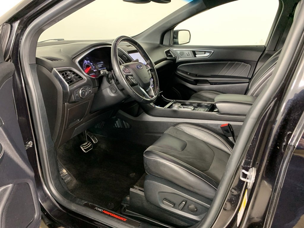 Used 2020 Ford Edge ST w/ Equipment Group 401A image 22