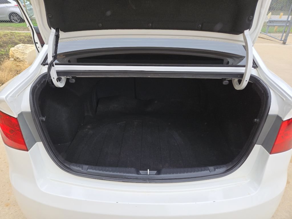 Used 2011 Kia Forte EX FWD image 13