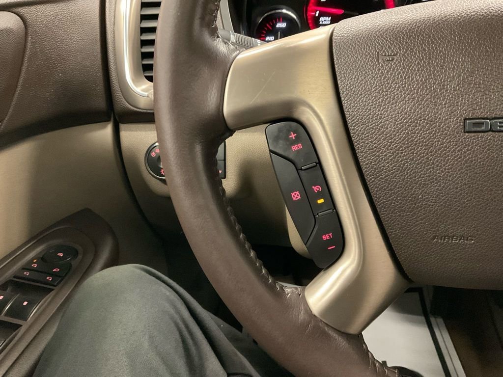 Used 2013 GMC Acadia Denali image 21