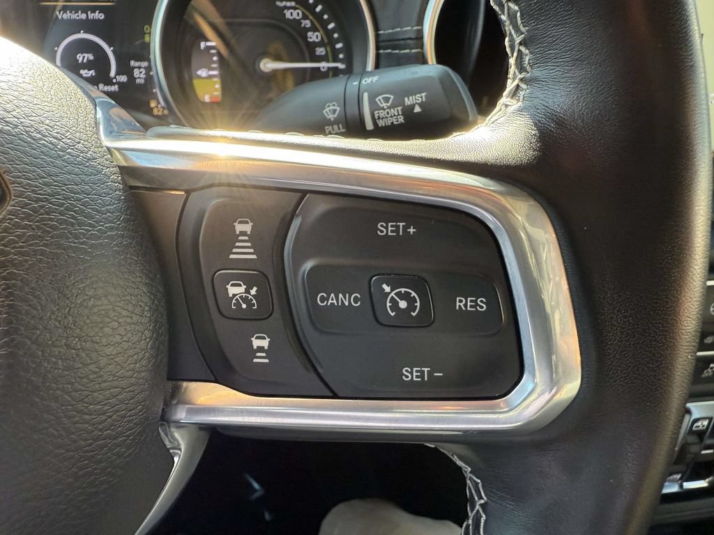 Used 2021 Jeep Wrangler Unlimited Sahara w/ Cold Weather Group AWD/4WD image 23