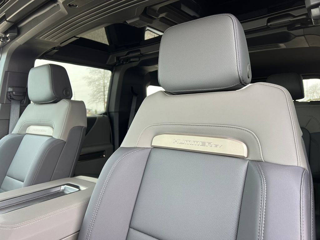 New 2025 GMC Hummer EV 2X AWD/4WD image 14