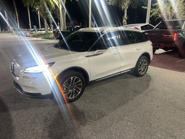 Used 2021 Lincoln Corsair FWD image 4