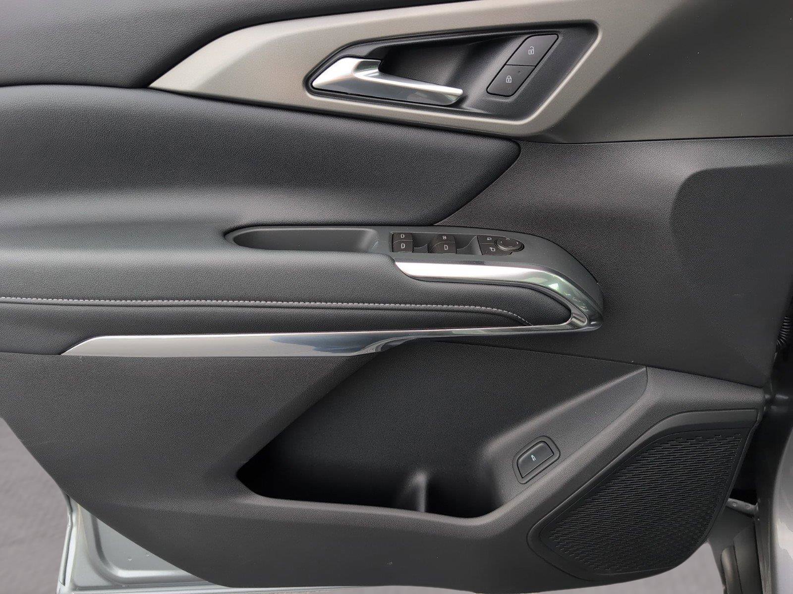 New 2026 Chevrolet Traverse LT w/ Sun and Wheel Package image 29