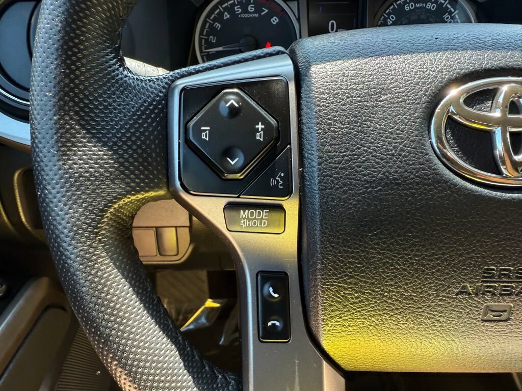 Used 2023 Toyota Tacoma SR5 w/ Technology Package AWD/4WD image 14