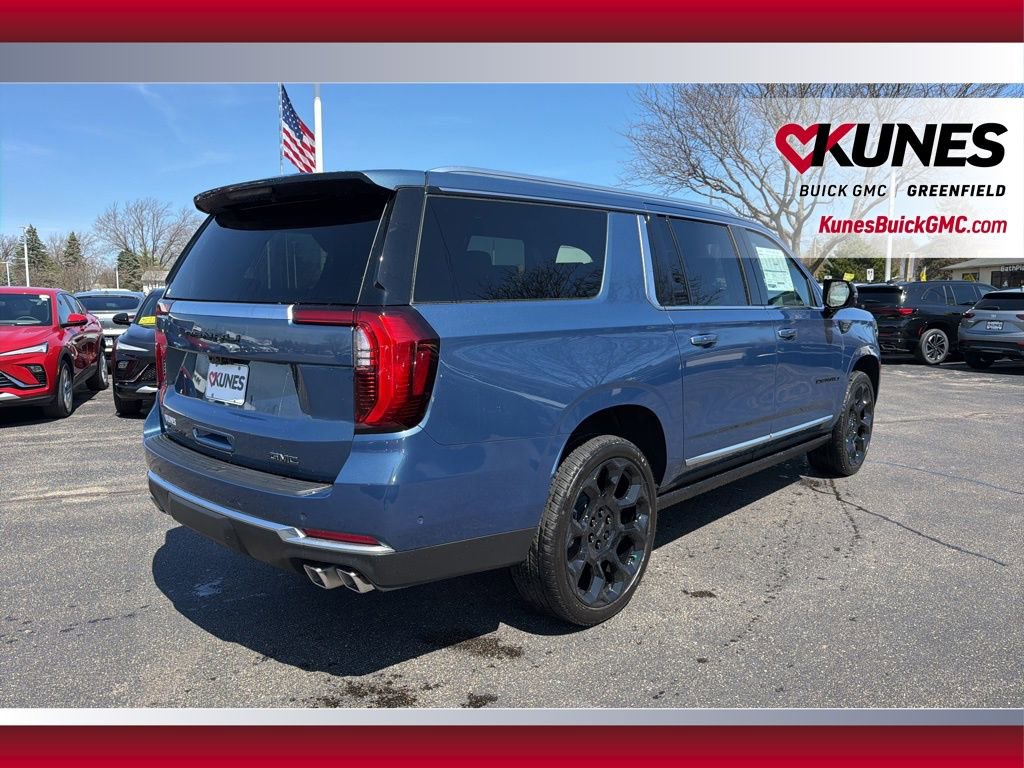 New 2026 GMC Yukon XL Denali w/ Denali Reserve Package image 3