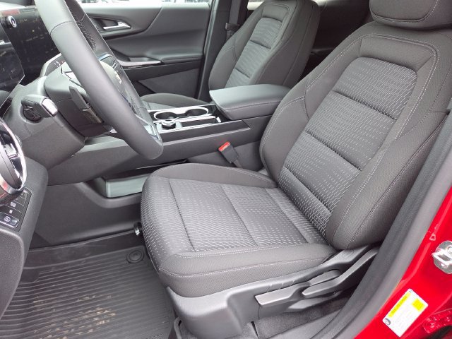 New 2026 Chevrolet Equinox LT w/ Safety and Technology Package AWD/4WD image 32