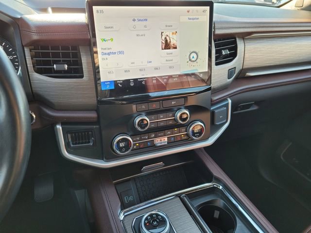 Used 2024 Ford Expedition Max Limited image 27