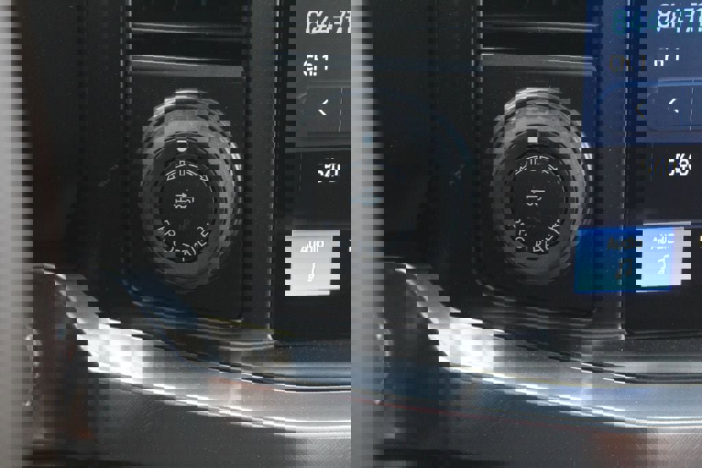 New 2026 Ford F250 King Ranch w/ Chrome Package image 28