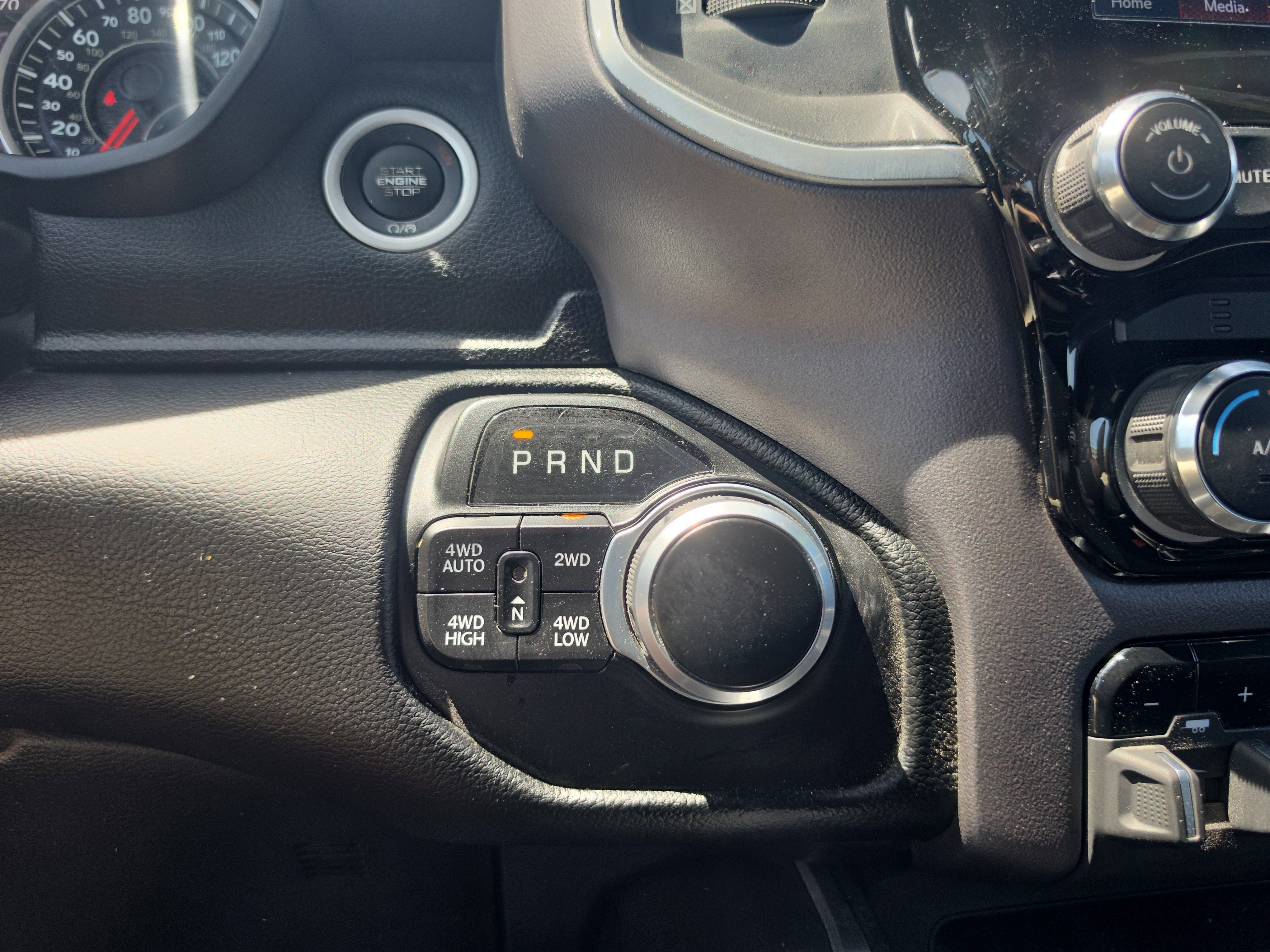 Used 2022 RAM 1500 Big Horn AWD/4WD image 25