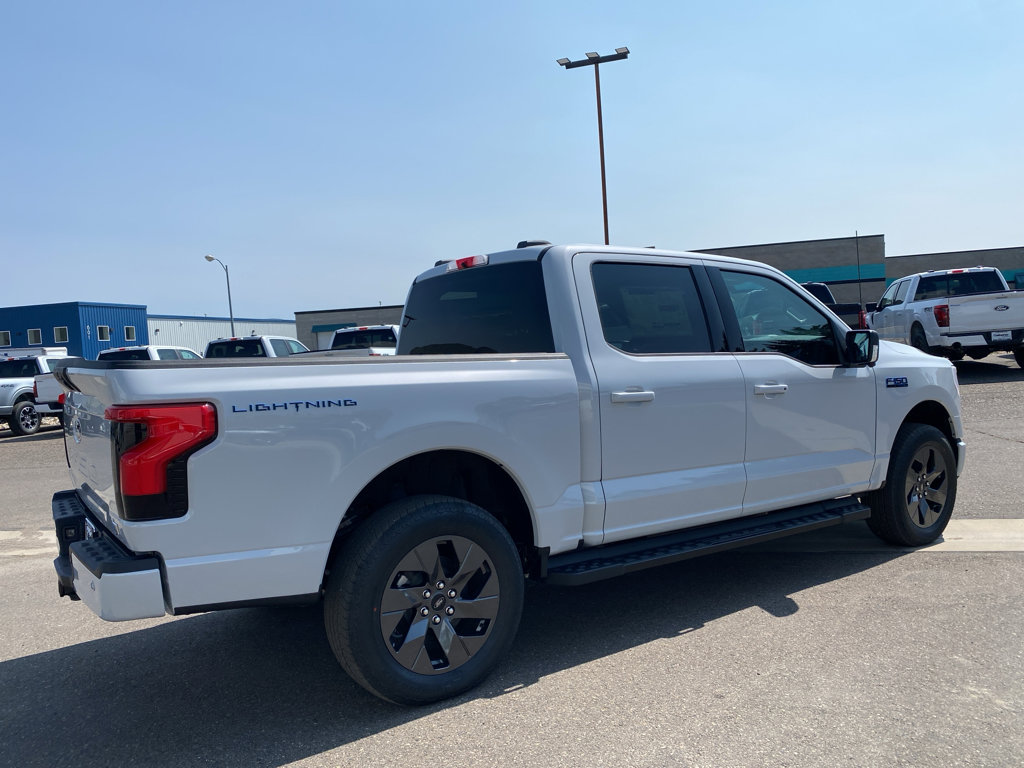 New 2025 Ford F150 Lightning Flash image 20