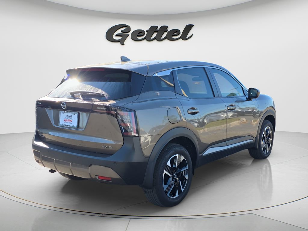 Used 2025 Nissan Kicks SV image 12