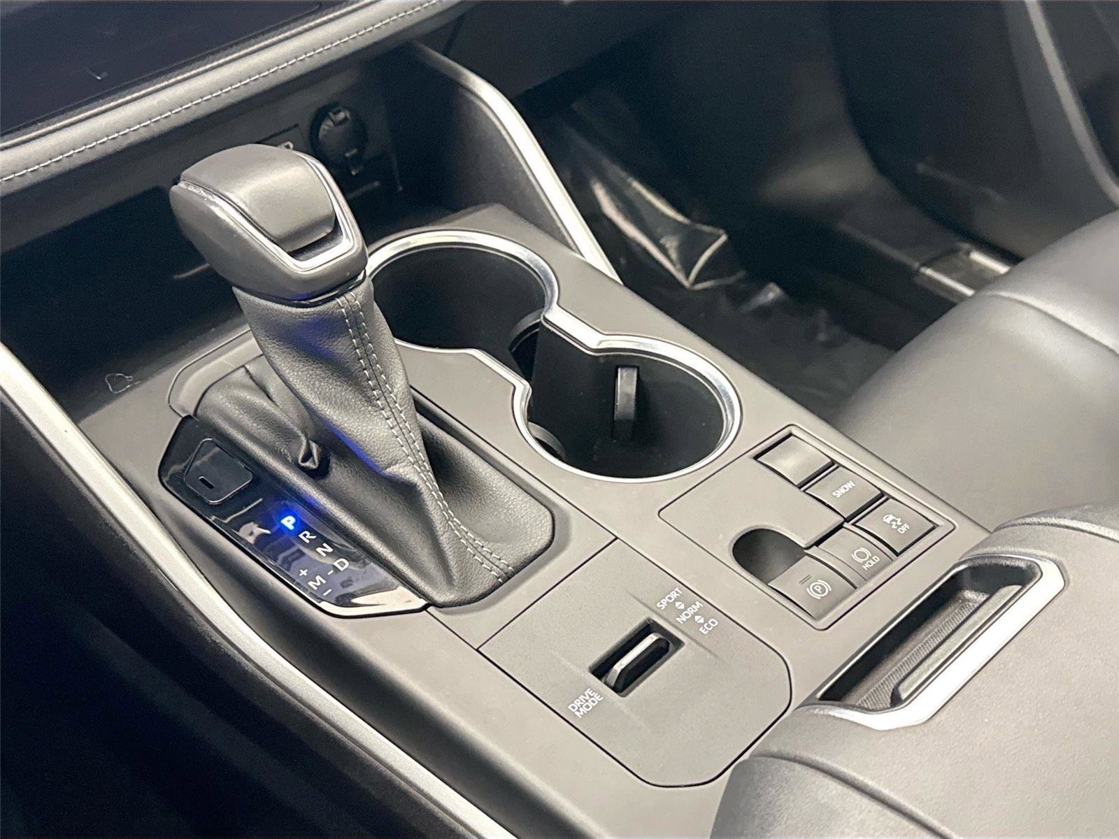 Certified 2023 Toyota Highlander XSE image 28