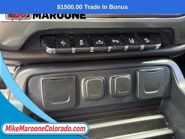 Used 2016 Chevrolet Silverado 2500 LTZ w/ Custom Sport Edition AWD/4WD image 29