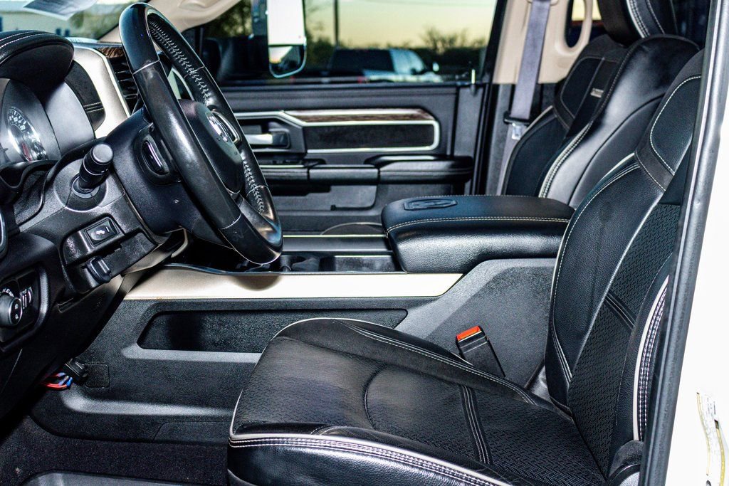 Used 2021 RAM 3500 Laramie image 30
