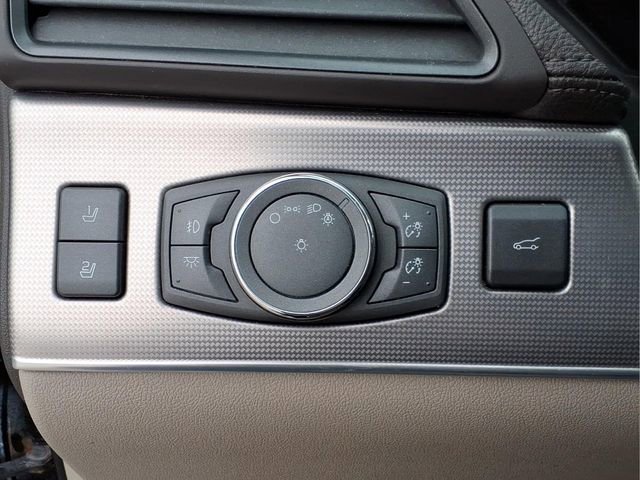 Used 2015 Lincoln MKX AWD w/ Equipment Group 101A image 18