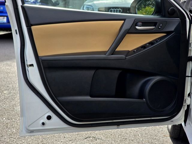 Used 2012 MAZDA MAZDA3 i Touring image 23