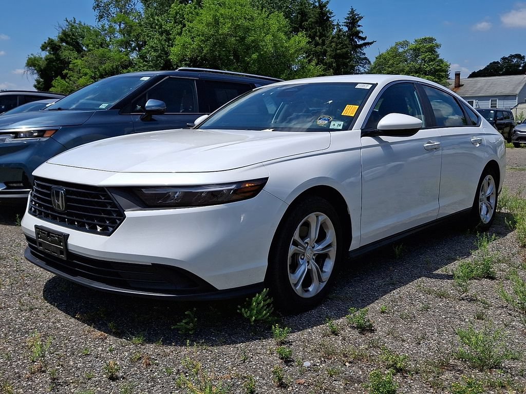 Used 2023 Honda Accord LX image 3
