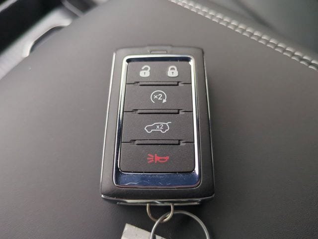 New 2026 Jeep Grand Cherokee L Limited AWD/4WD image 30